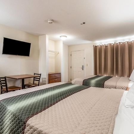 Studio 51 Extended Stay Hotel Phoenix Exterior photo