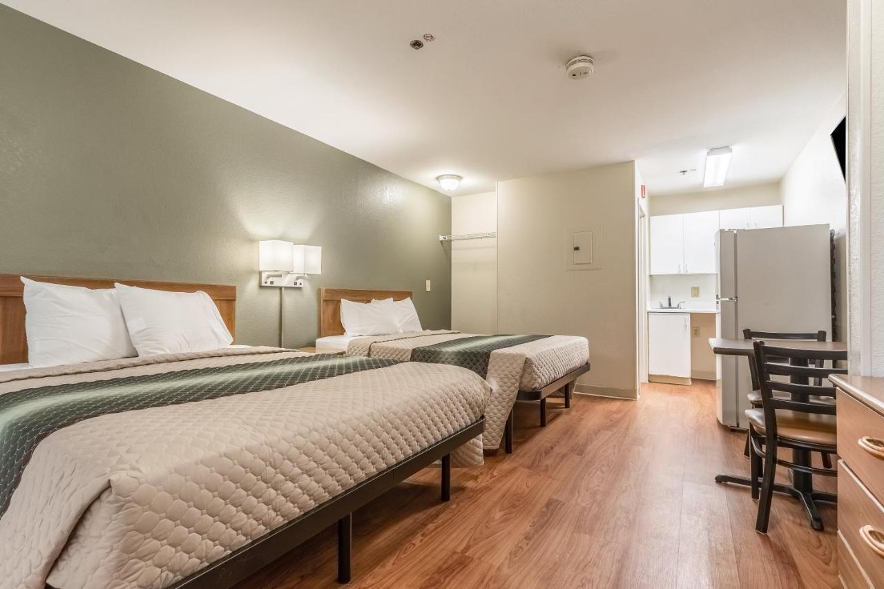 Studio 51 Extended Stay Hotel Phoenix Exterior photo