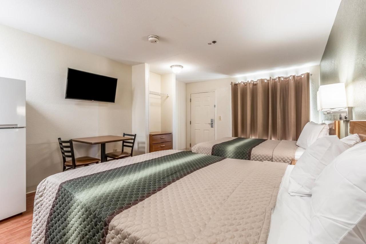 Studio 51 Extended Stay Hotel Phoenix Exterior photo
